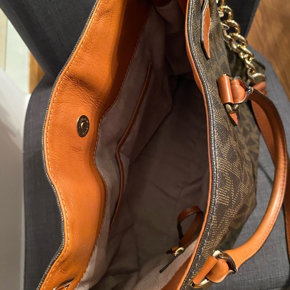 Michael Kors signature shoulder bag handbag - Picture 6 of 8